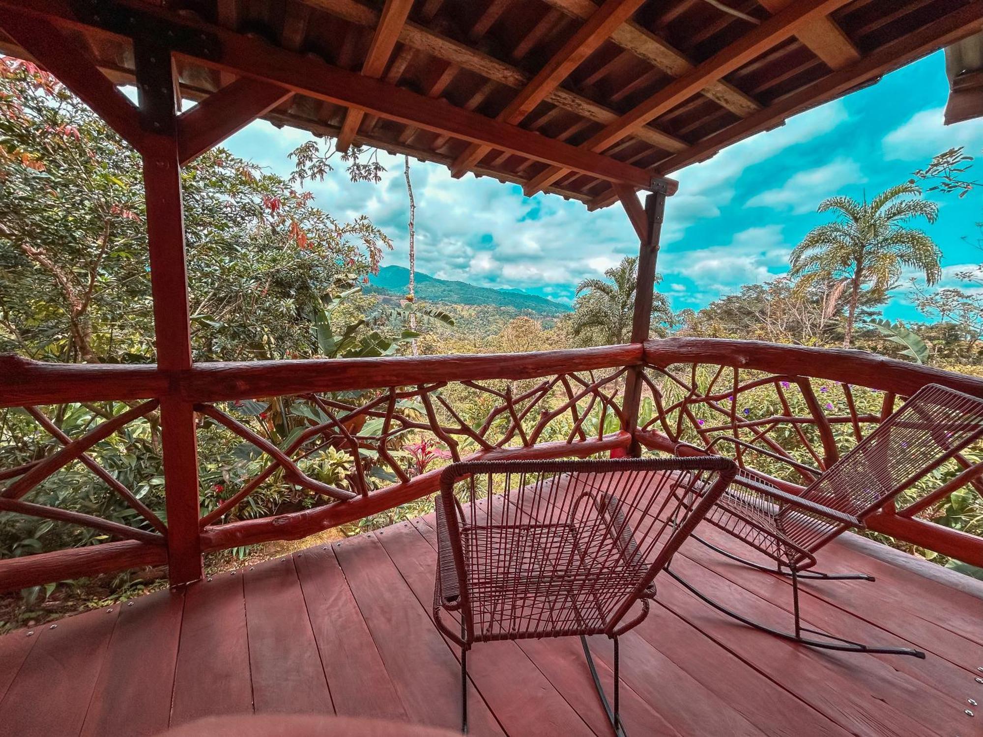La Tigra Rainforest Lodge La Fortuna Exterior photo